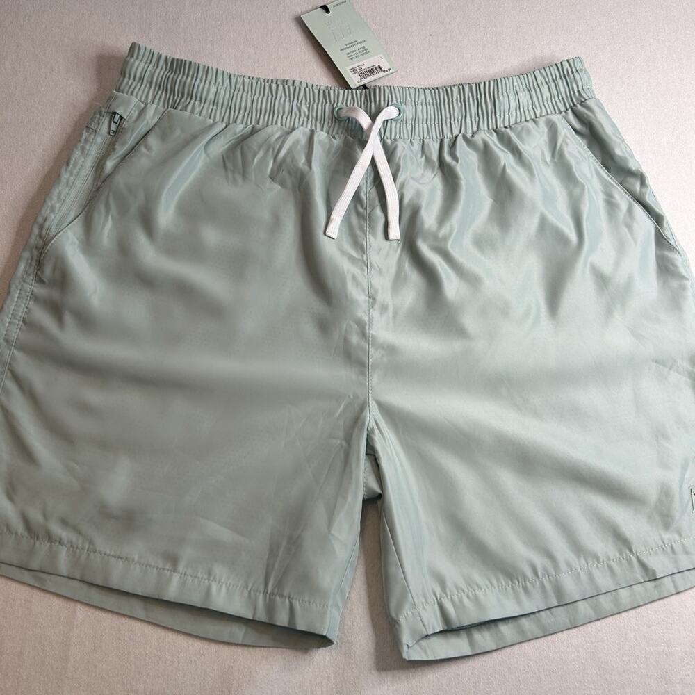 Maison Article‎ x Shoe Palace Premium Essentials Solid Green Hybrid Shorts L